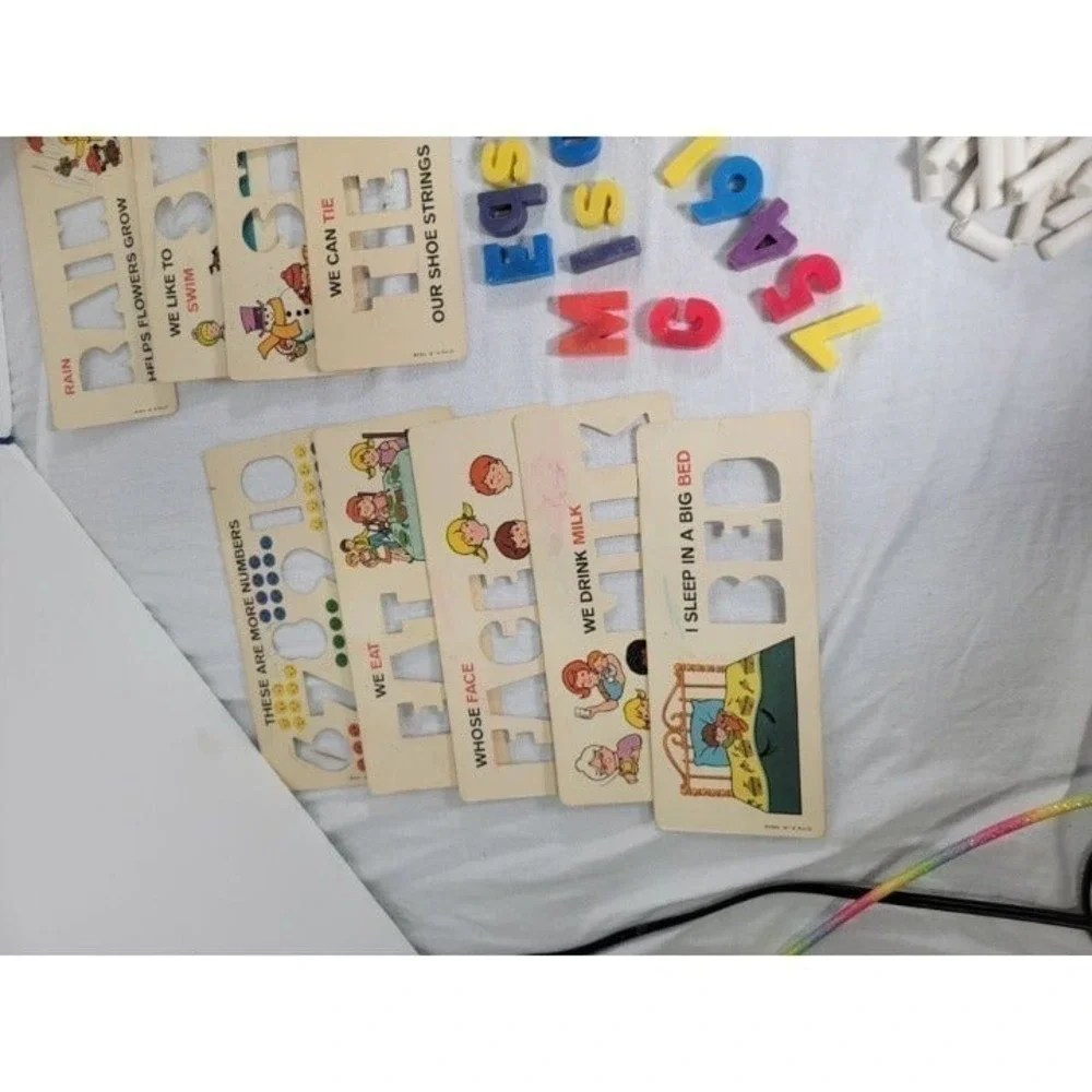 Vtg 1972 Fisher Price School Days Play Desk Magnetic Letters Cards Numbers Chalk
